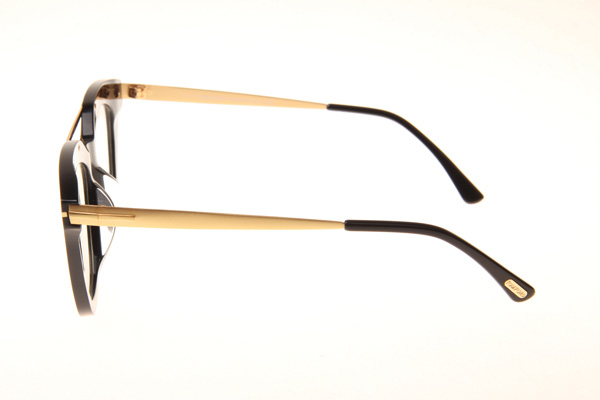 TF0575 Eyeglasses In Black