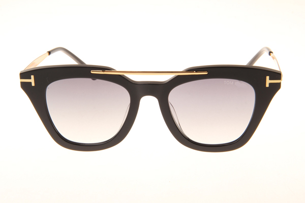 TF0575 Sunglasses In Black Gradient Grey