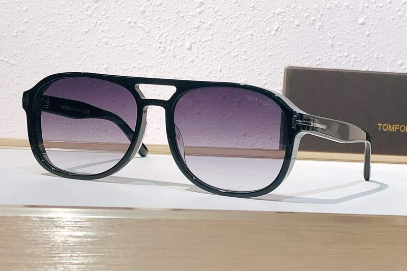 TF1022 Sunglasses Black Gradient Gray