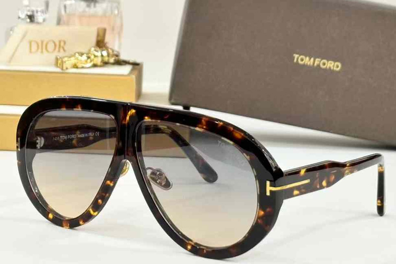 TF836 Sunglasses Tortoise Gradient Gray