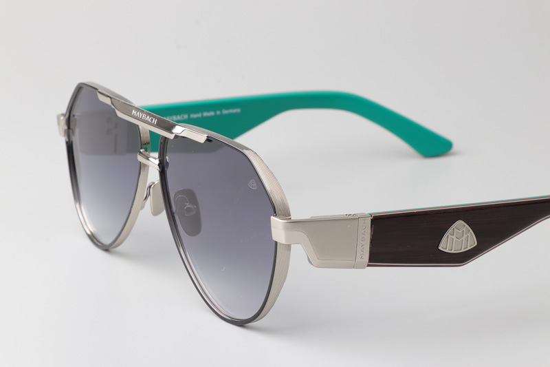 The King III Sunglasses Silver Black Gradient Gray