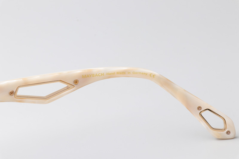 The King II Sunglasses Gold White Gradient Brown