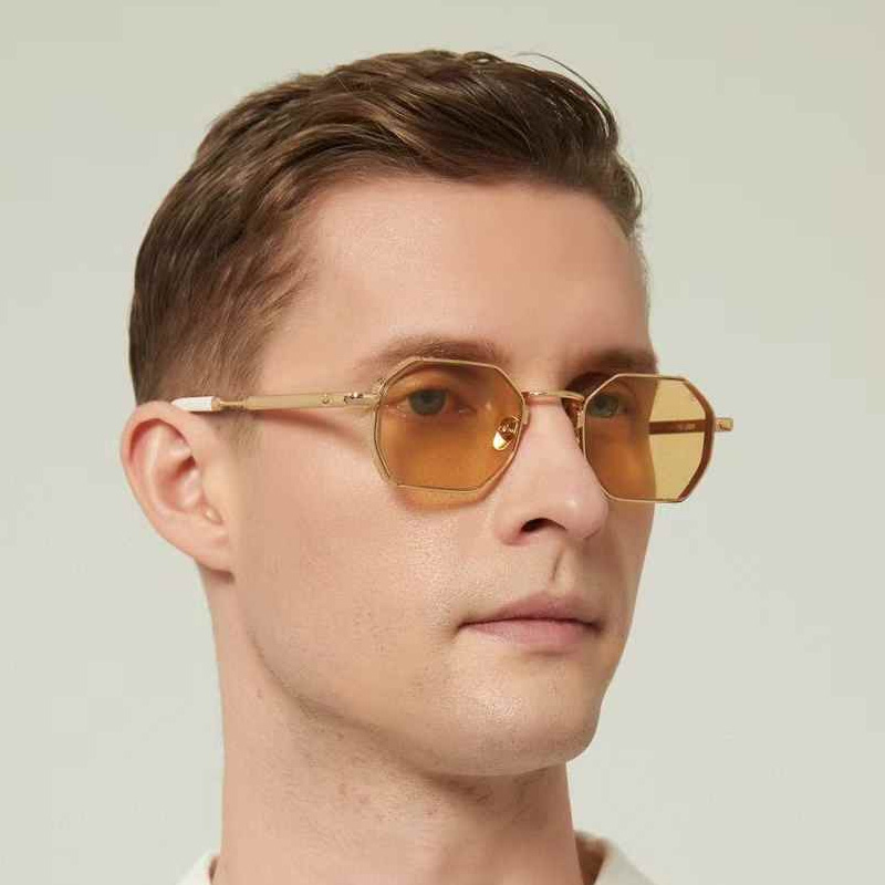 The Loew Sunglasses Gold Yellow