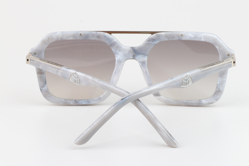 The Made Sunglasses Gray Silver