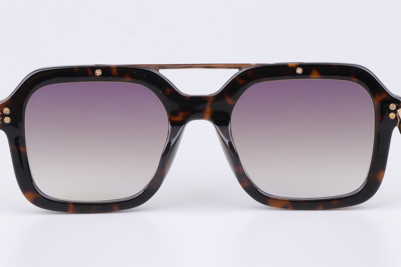 The Made Sunglasses Tortoise Gradient Brown