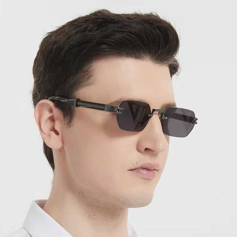 The Post Sunglasses Gunmetal Black Gray