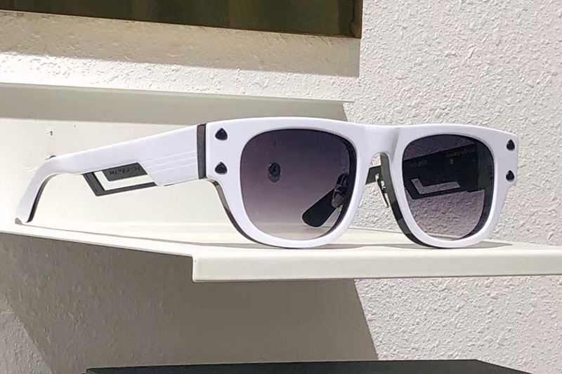 The Rebel I Sunglasses White Gradient Gray