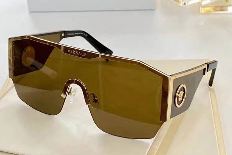 VE2220 Sunglasses In Gold Brown