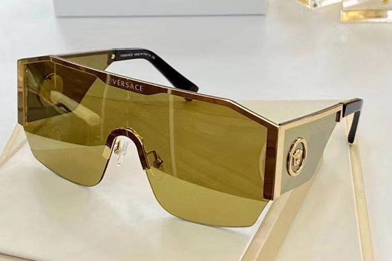 VE2220 Sunglasses In Gold Gold Mirror Lens