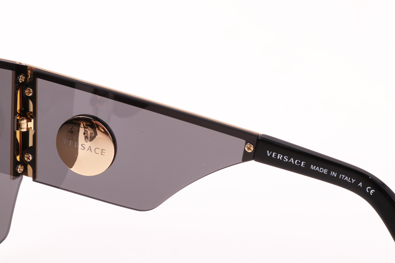 VE2220 Sunglasses In Gold Grey Lens