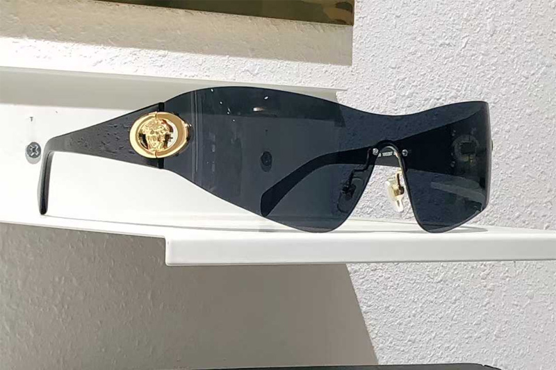 VE2280 Sunglasses Black Gold Gray