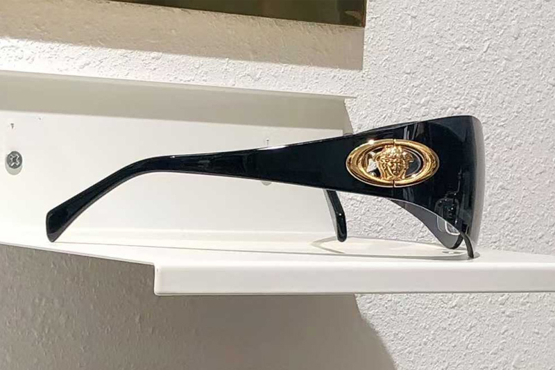 VE2280 Sunglasses Black Gold Gray