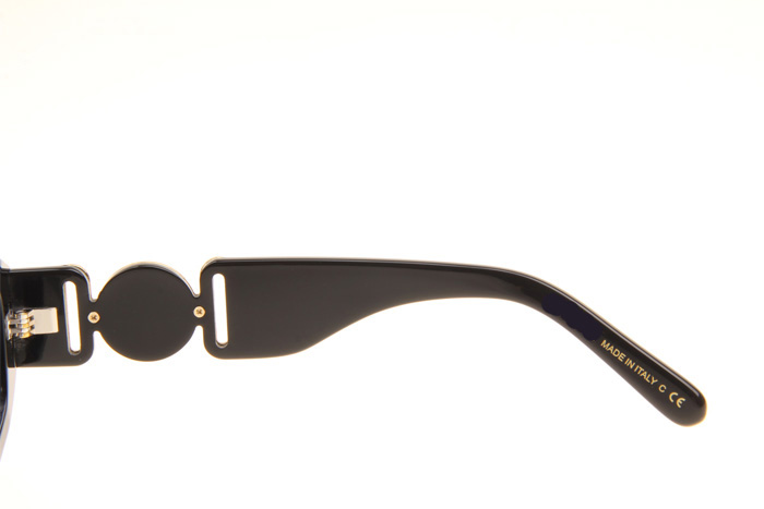 VE4361 Sunglasses In Black Gold Gradient Grey