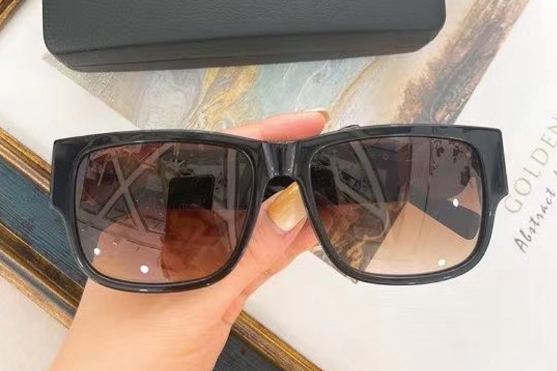 VE4369 Sunglasses In Black Gradient Brown