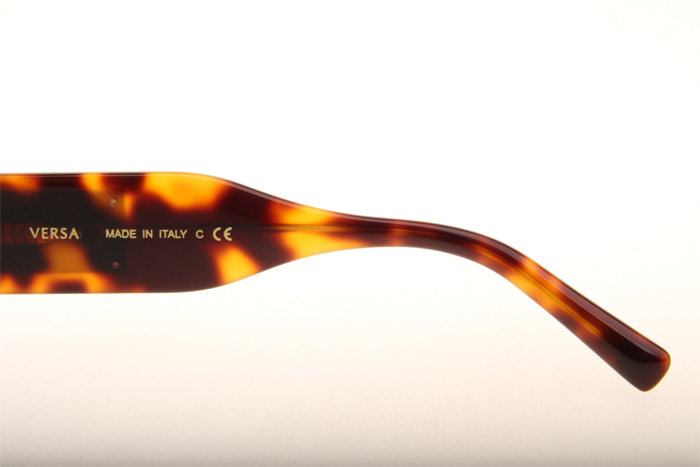 VE4377 Sunglasses In Tortoise Gradient Brown