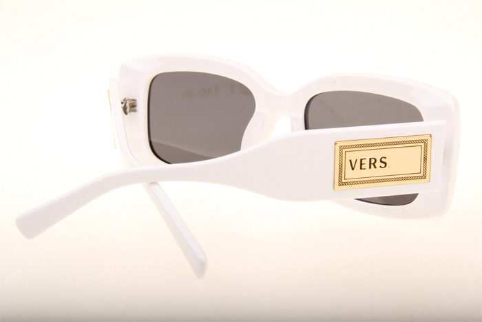 VE4377 Sunglasses In White Grey