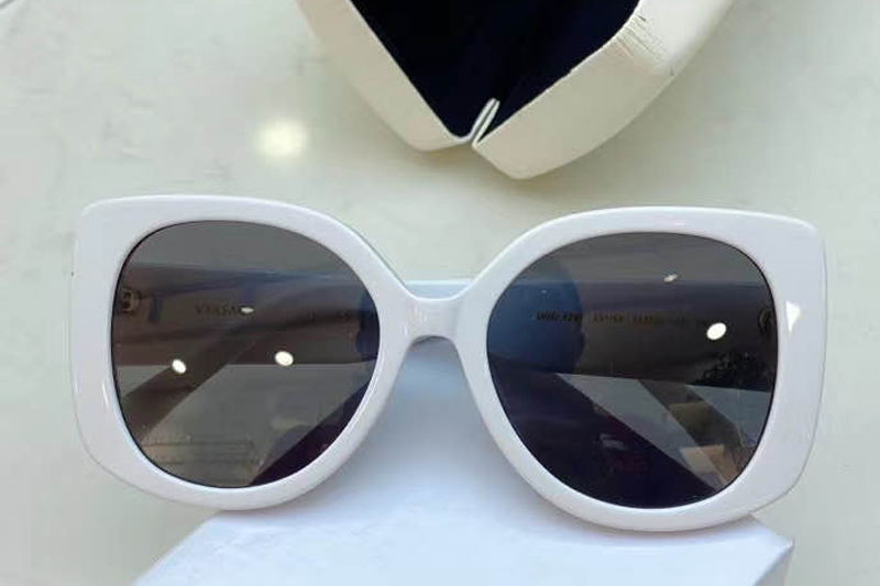 VE4387 Sunglasses In White