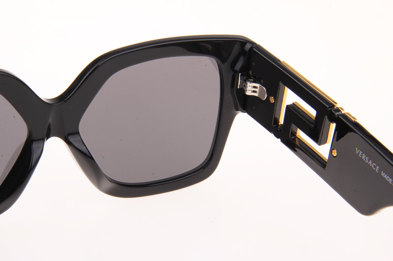 VE4402 Sunglasses In Black
