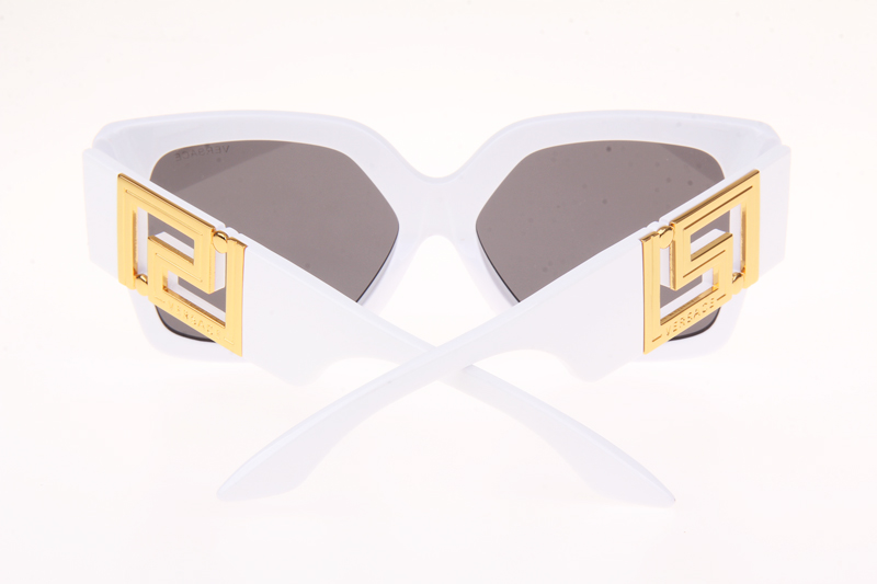 VE4402 Sunglasses In White