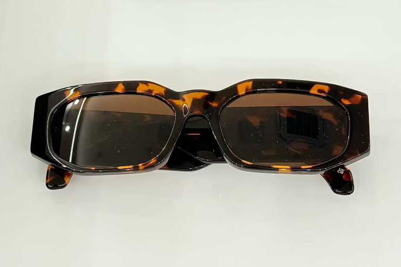 VE4489U Sunglasses Tortoise Brown