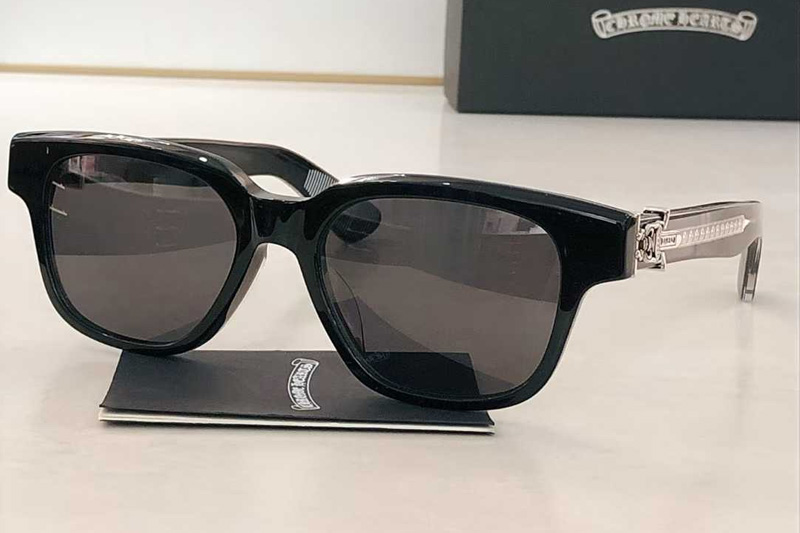Vagillionaire II Sunglasses Black Silver Gray