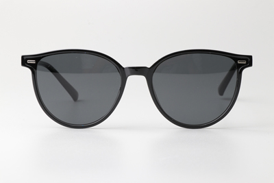 WT0116 Sunglasses Black Gray