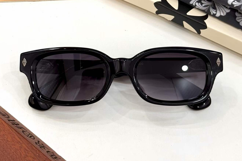 Weirdo Sunglasses Black Gradient Gray