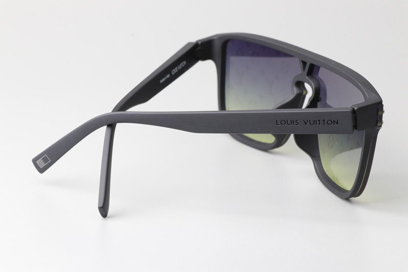 Z1082E Sunglasses Matte Black Gradient Gray Logo