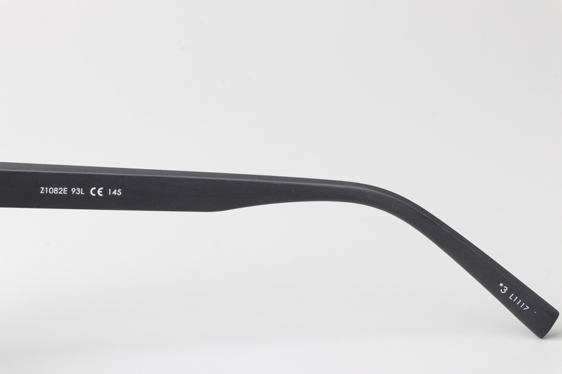 Z1082E Sunglasses Matte Black Gradient Gray Logo