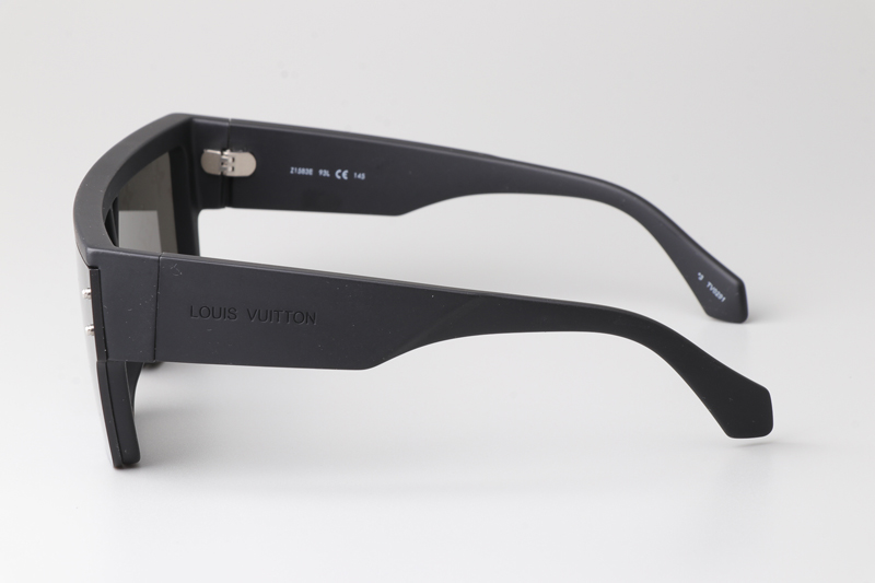 Z1583E Sunglasses Matte Black Gray Logo