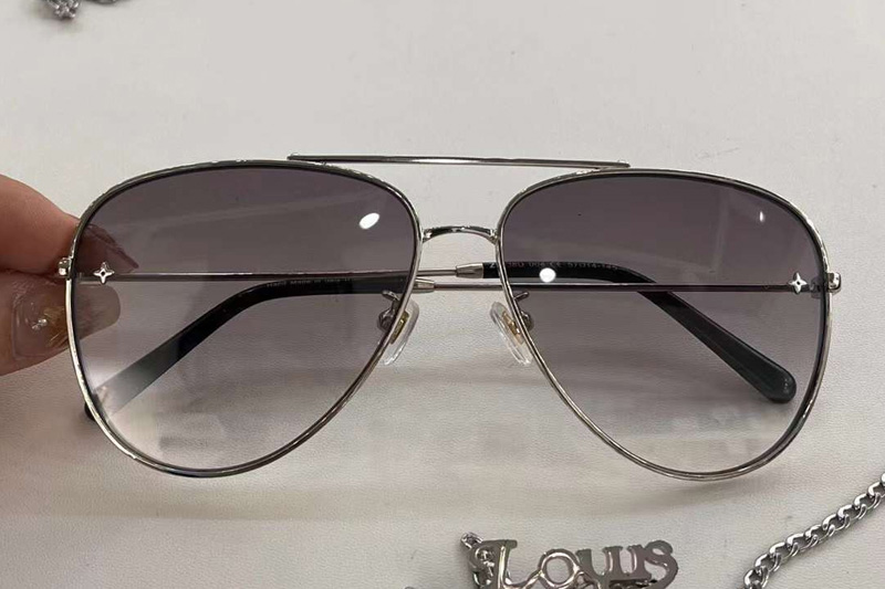 Z1620U Sunglasses Silver Gradient Gray