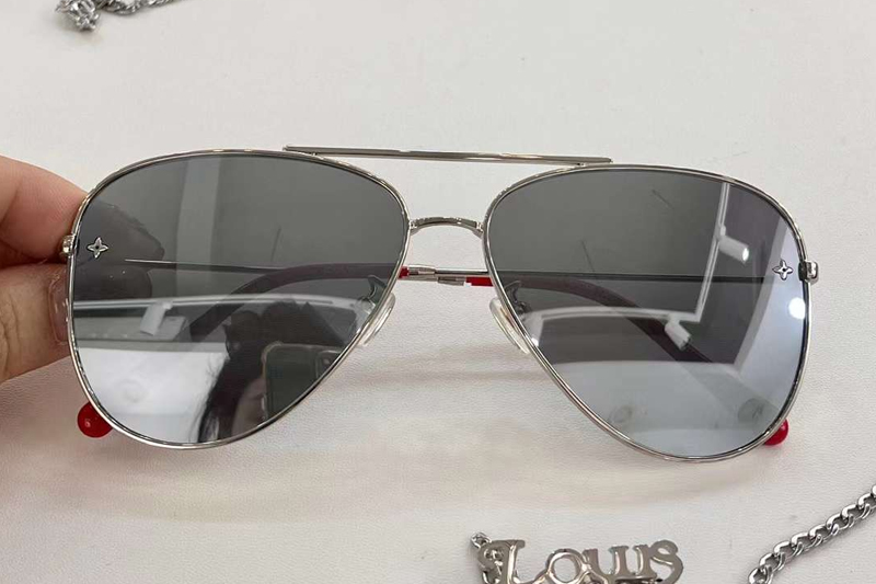 Z1620U Sunglasses Silver Mirror