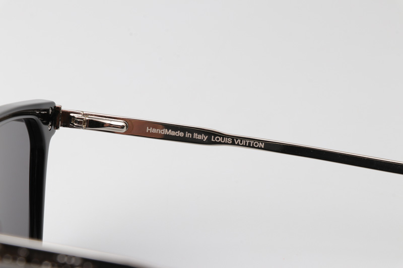 Z1667 Sunglasses In Black Silver Grey