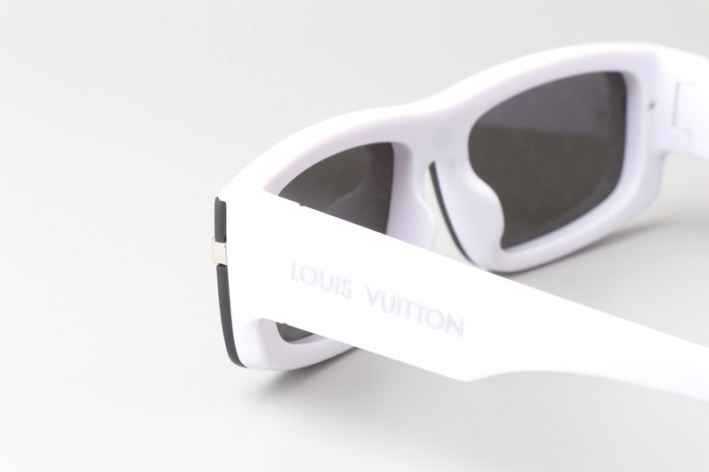 Z2057E Sunglasses White Silver Flash Logo