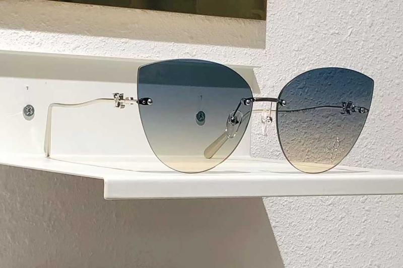 Z2827U Sunglasses Silver Gradient Blue