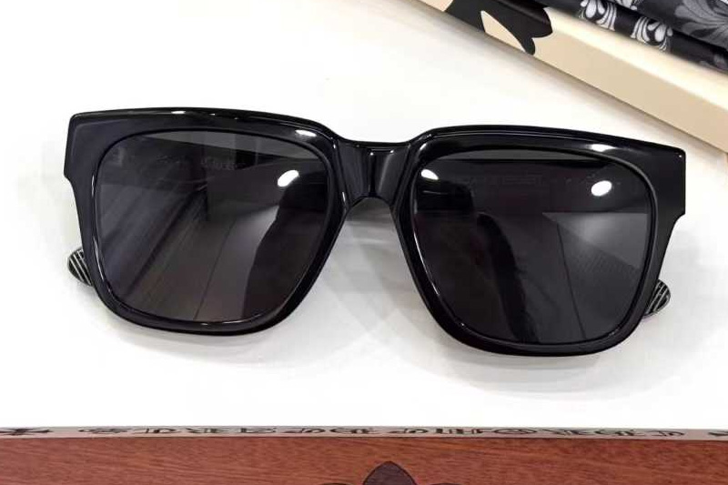 Box Officer Mist Sunglasses Black Silver Gray
