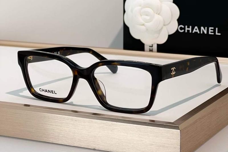 CH3510 Eyeglasses Dark Tortoise