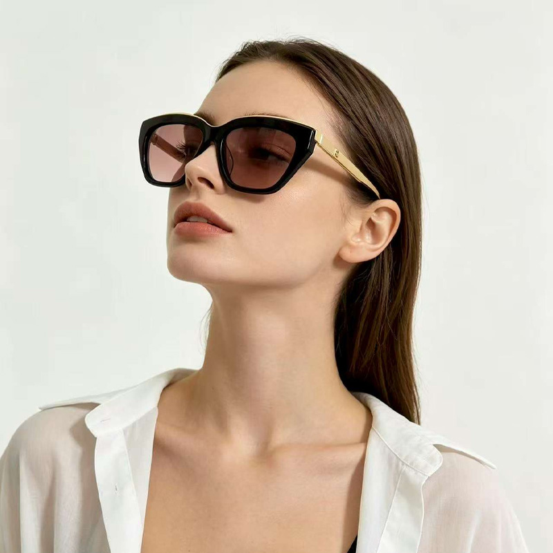 CH4299 Sunglasses Wine Pink