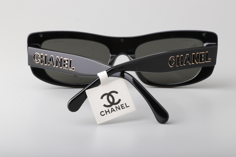 CH5559 Sunglasses Black Gray
