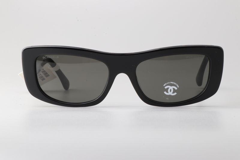CH5559 Sunglasses Black Gray