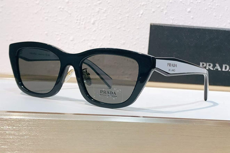 PRD11VD Sunglasses Black White Gray