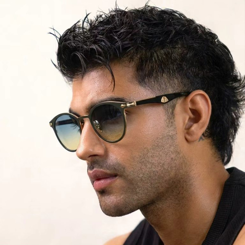 The Attitude II Sunglasses Green Gradient Blue