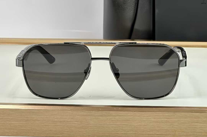 The Onge Sunglasses Gunmetal Gray