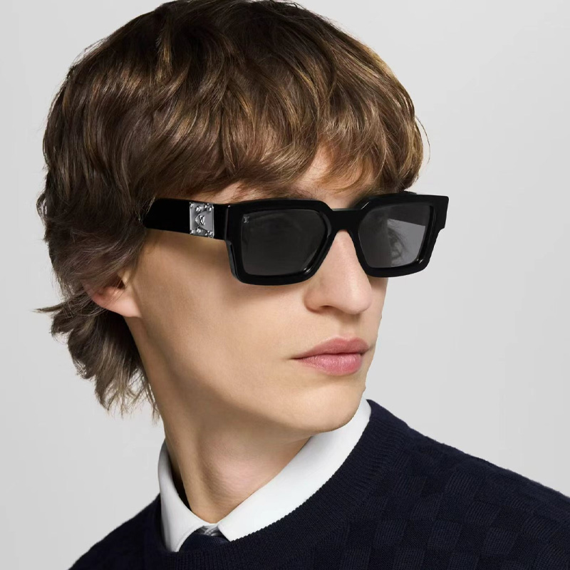 Z1414E Sunglasses Black Gray