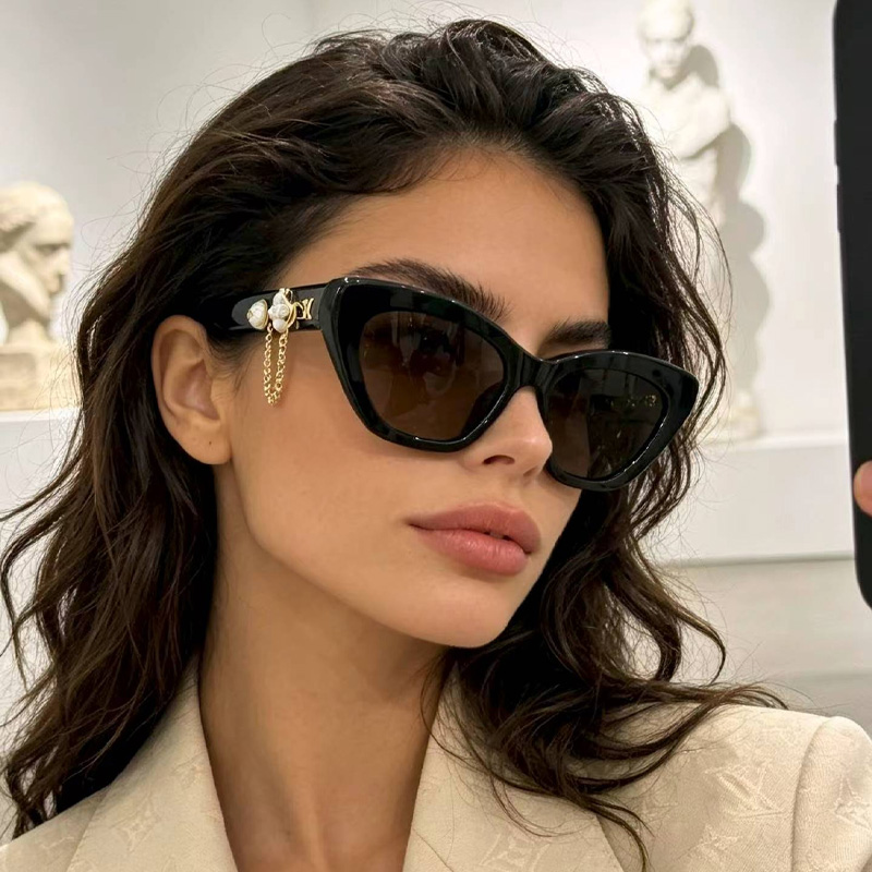Z2988 Sunglasses Black Brown